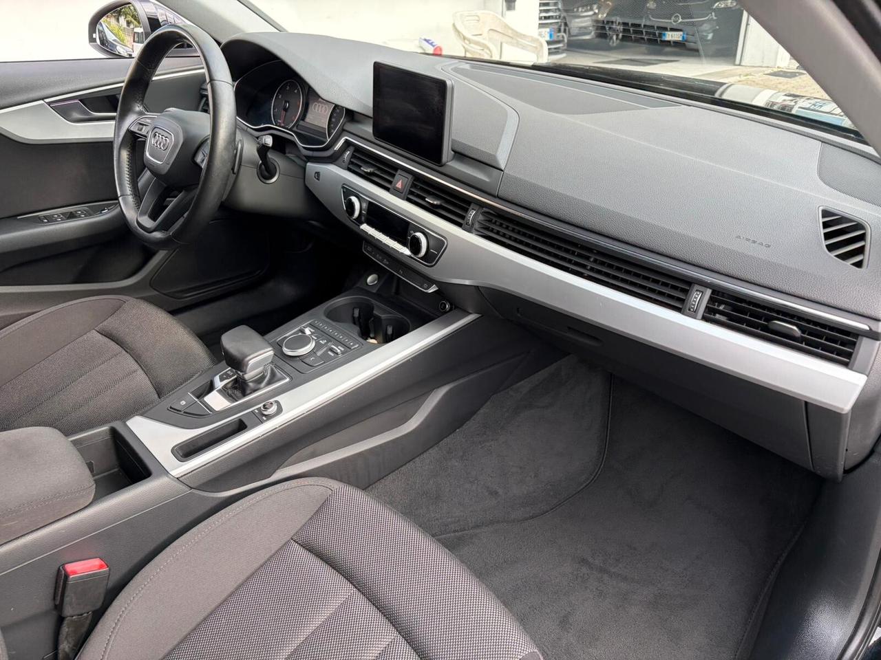 Audi A4 Avant 2.0 TDI 150 CV ultra S tronic Business
