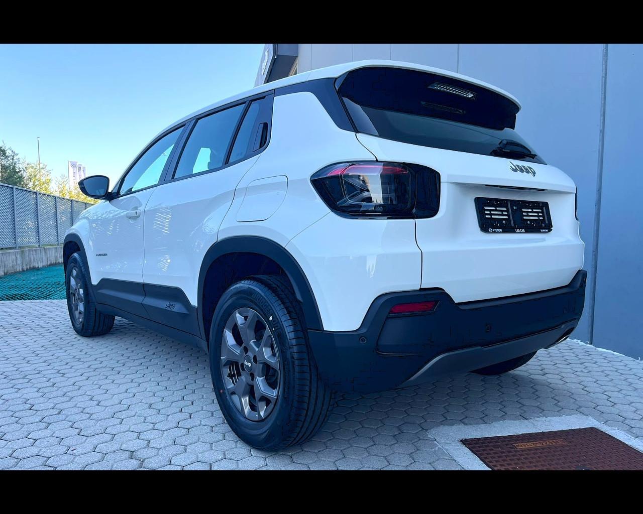 Jeep Avenger 1.2 turbo e-hybrid mhev Longitude fwd 110cv edct6
