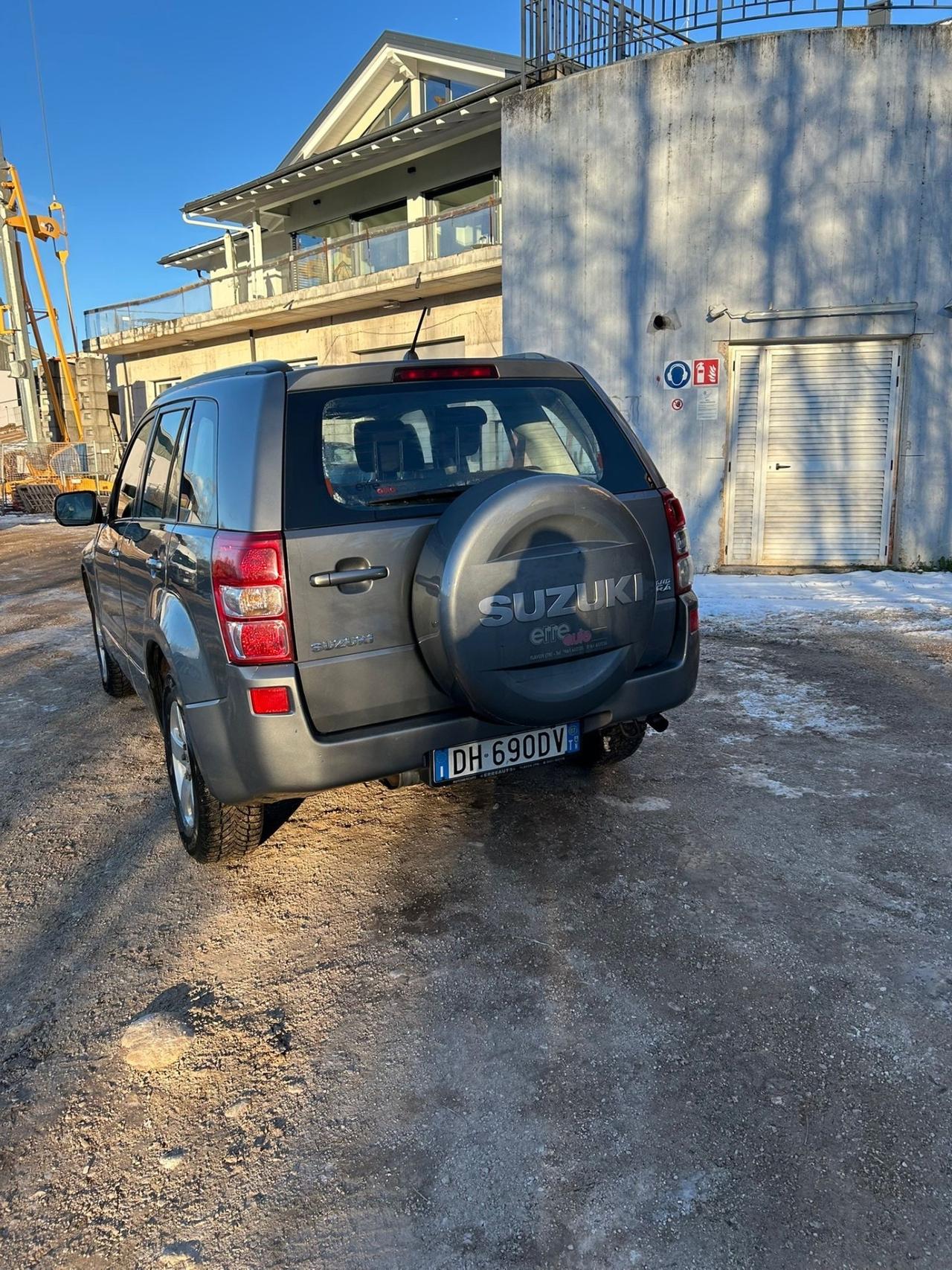 Suzuki Grand Vitara 1.9 DDiS 5 porte Executive