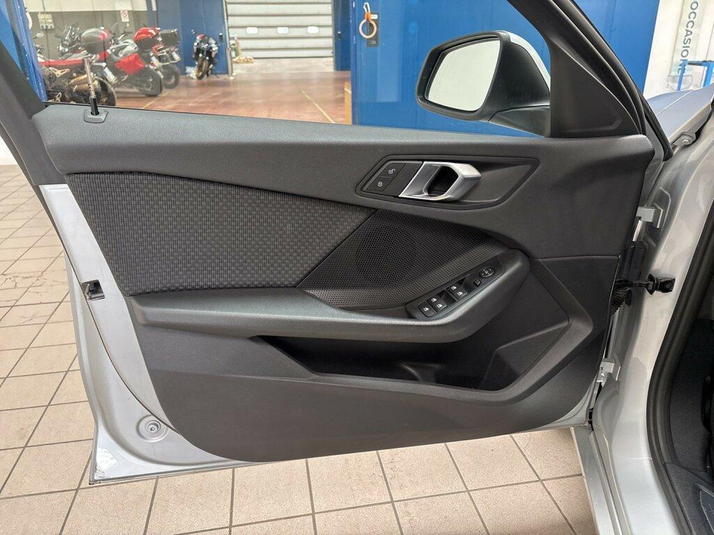 BMW Serie 1 5 Porte 118 i Advantage DCT