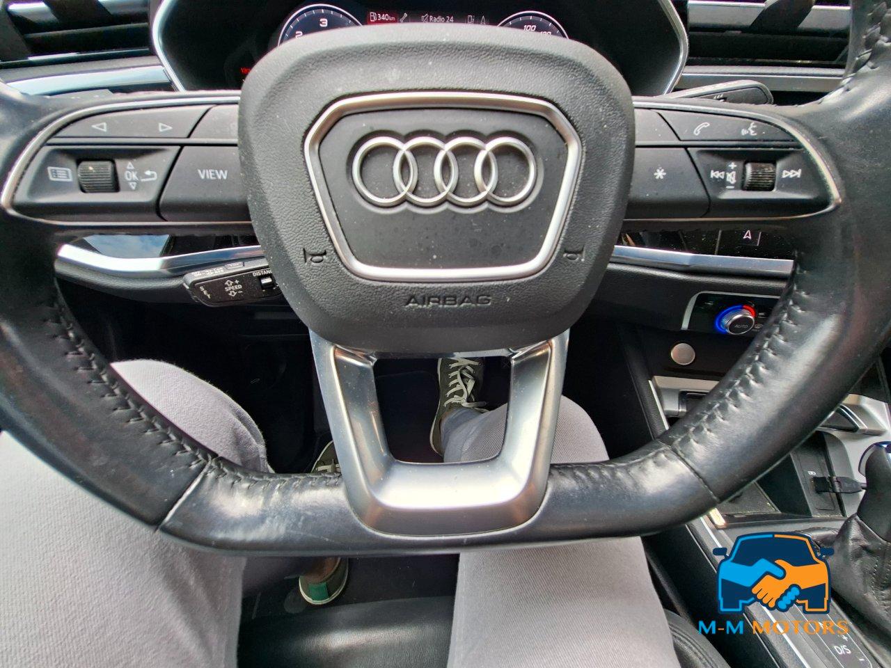 Audi Q3 40 2.0 tdi S line quattro 190cv unico proprietario