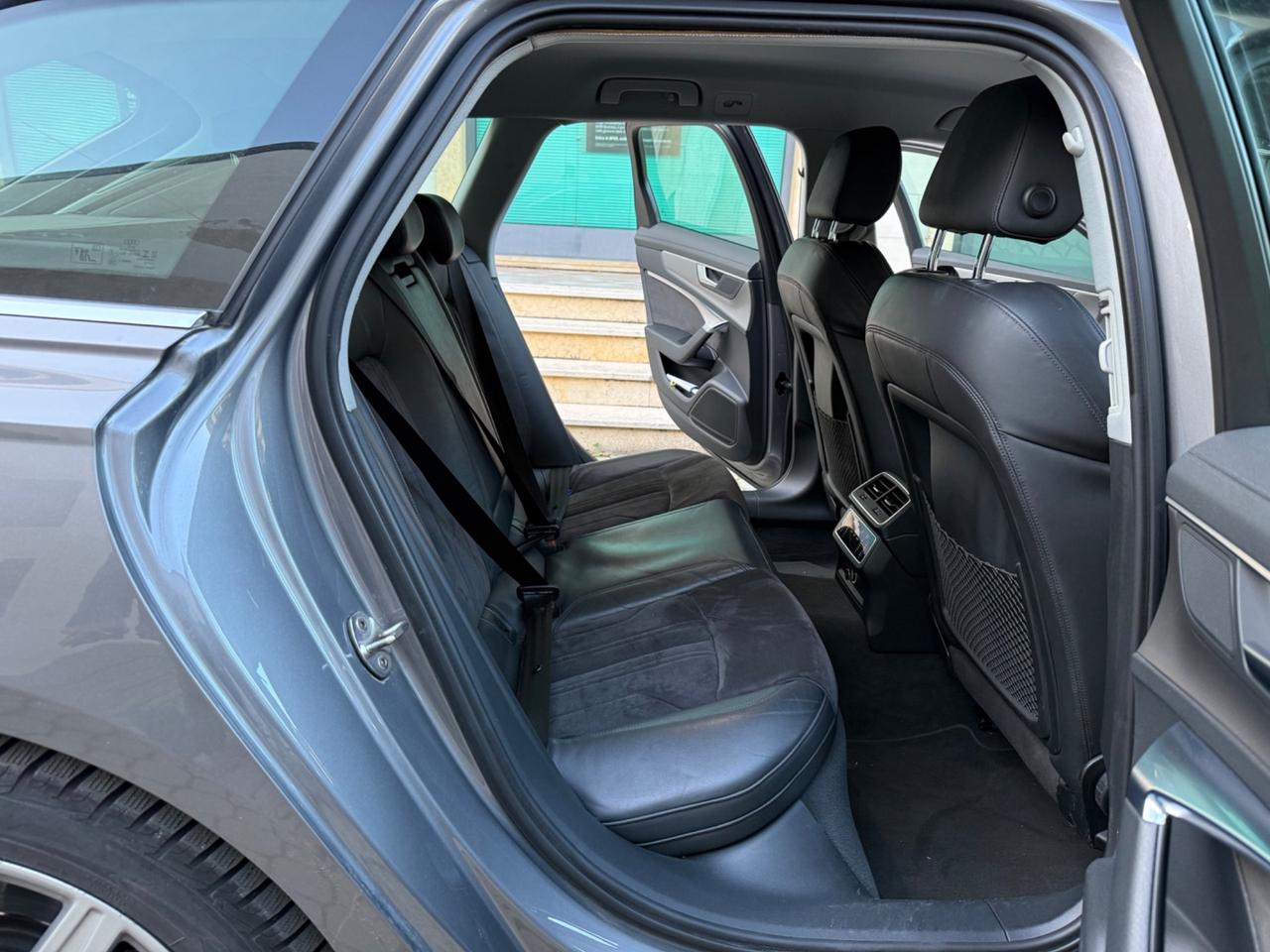 Audi A6 Avant 45 3.0 TDI quattro tiptronic Business Design