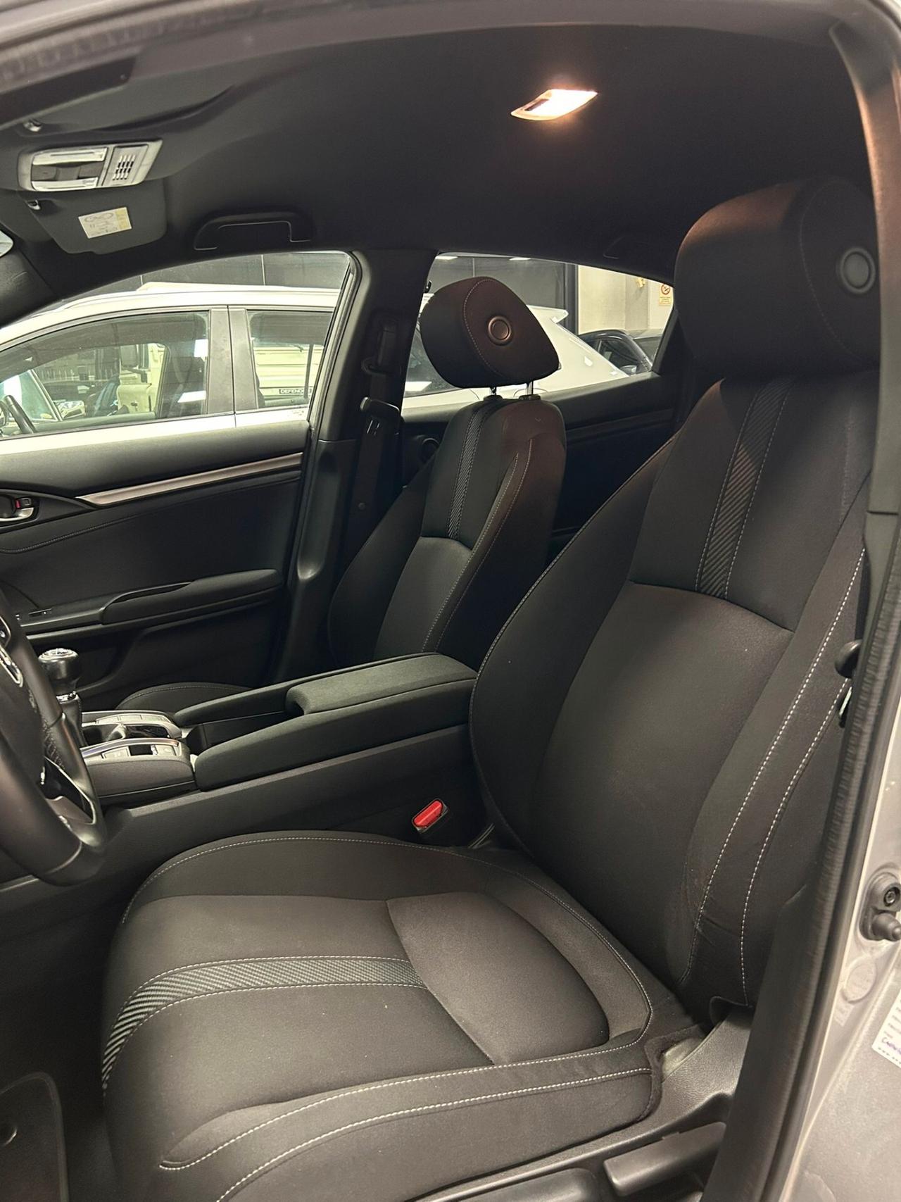 Honda Civic 1.0T 5 porte Elegance Navi