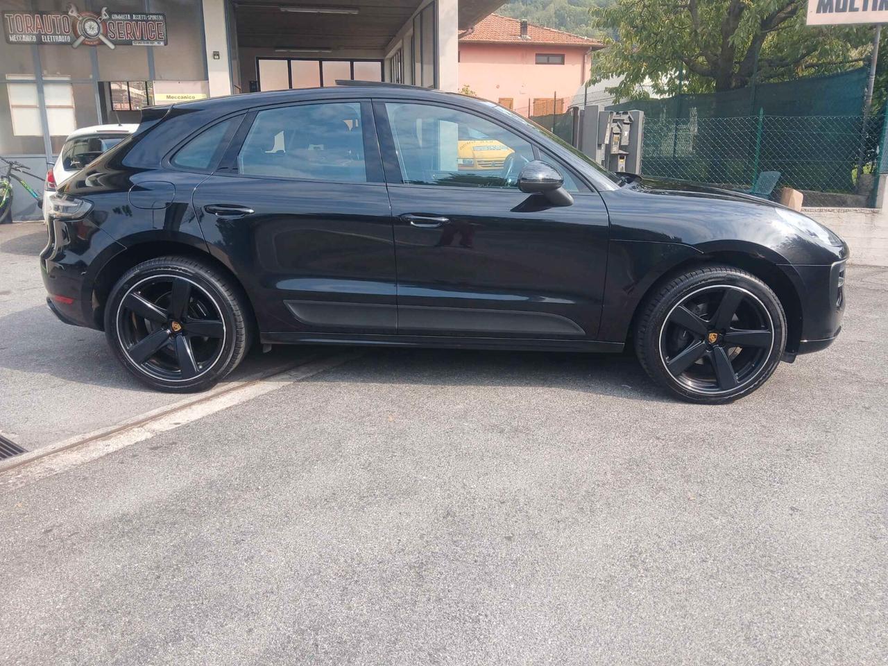 Porsche Macan 2.0 245 CV ANN0 2021 TETTO PANORAMICO