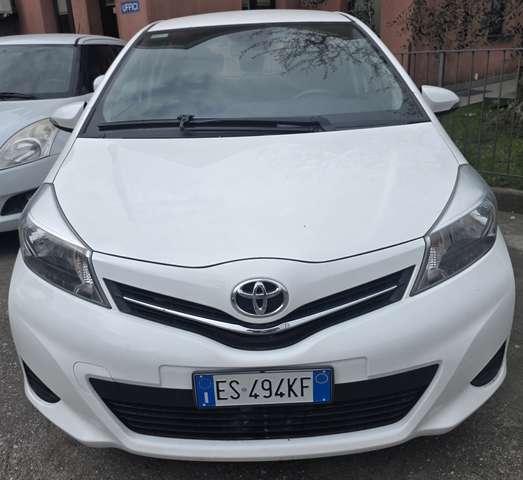 Toyota Yaris 5p 1.0 Sol c/CL