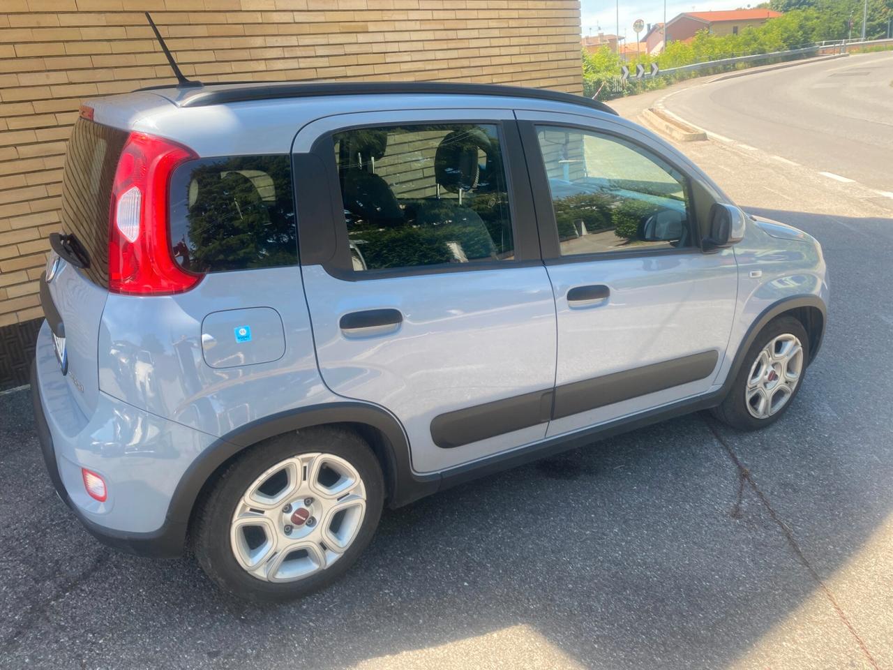 Fiat Panda 1.0 FireFly S&S Hybrid Red