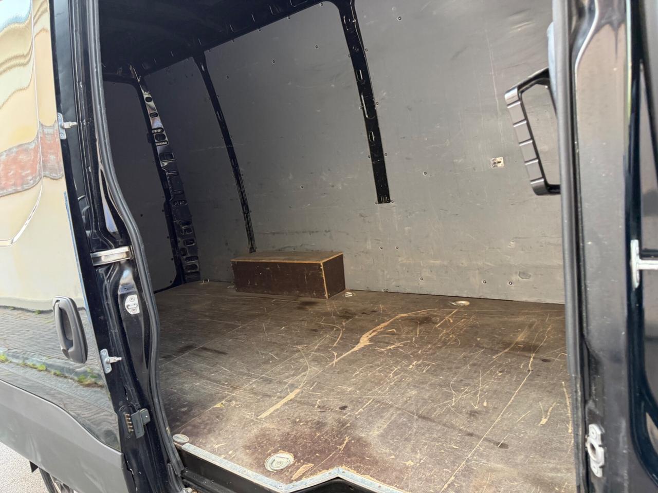 Iveco Daily 35C 16V 2.3 HPT Automatica …