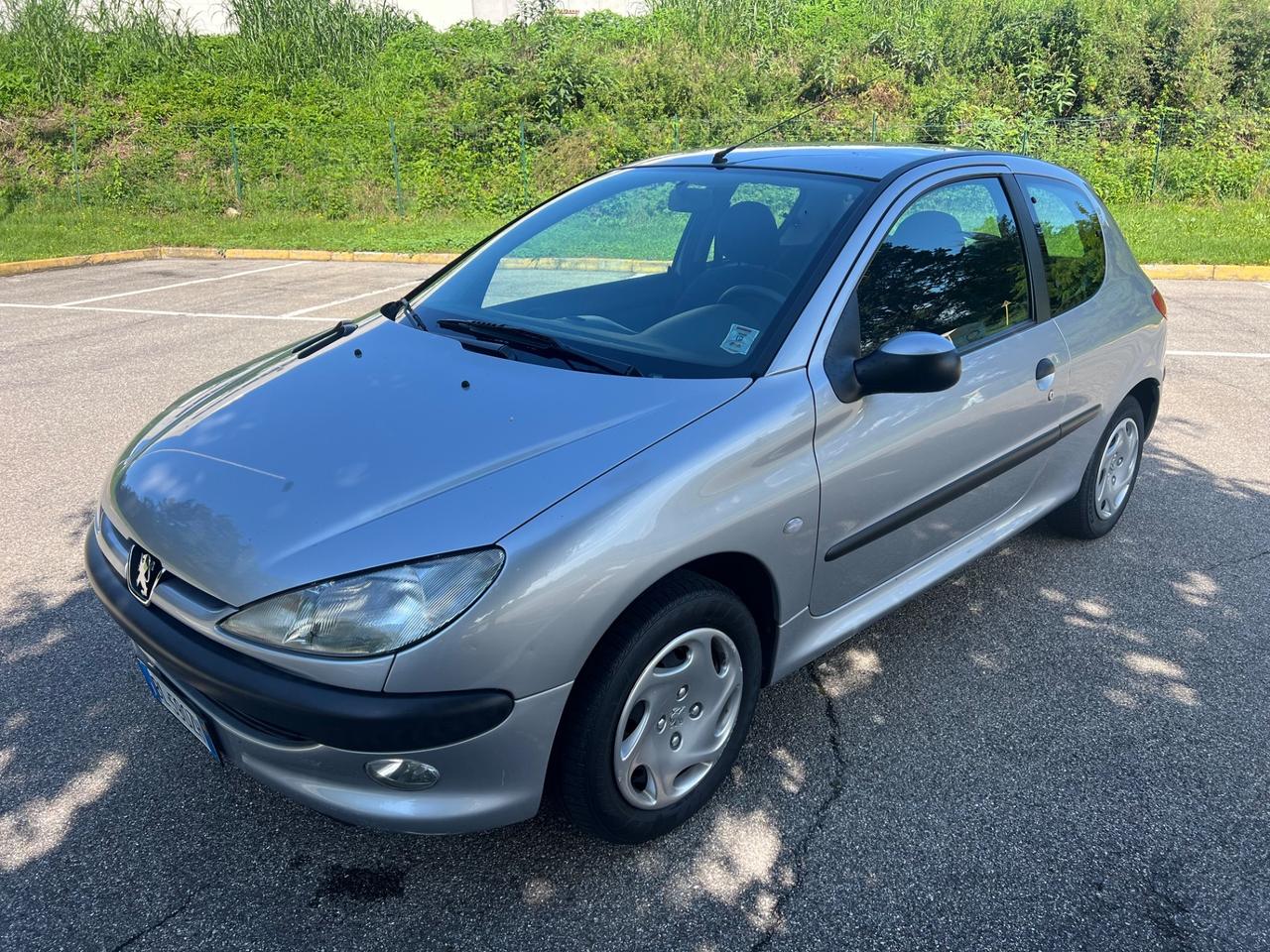 Peugeot 206 1.4 3p. XR