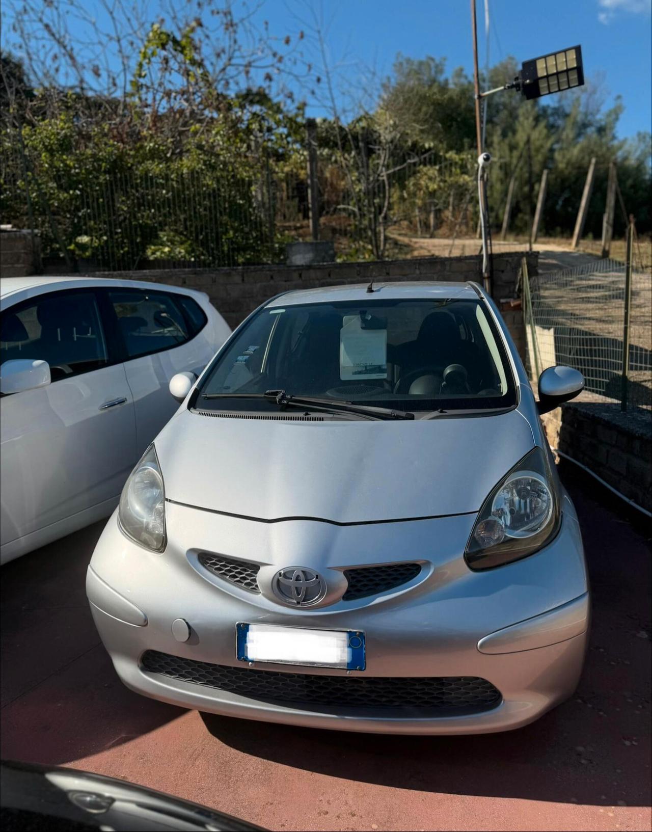 Toyota Aygo 1.4 turbodiesel 5 porte Sol
