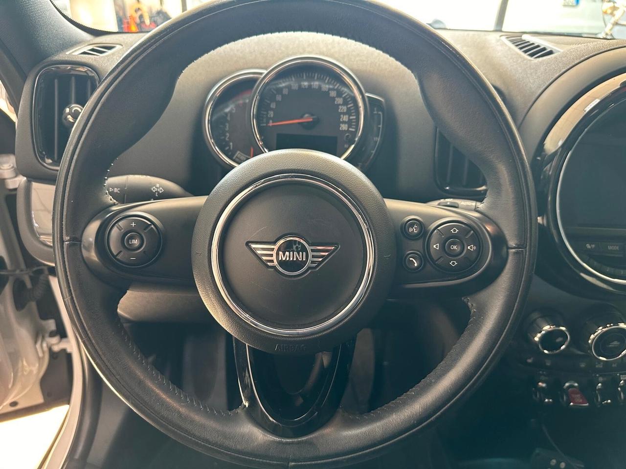 Mini One D Countryman Automatica FULL OPT. PARI AL NUOVO