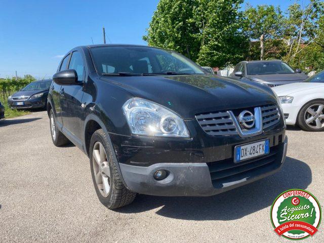 NISSAN Qashqai 2.0 dCi DPF 4WD Acenta