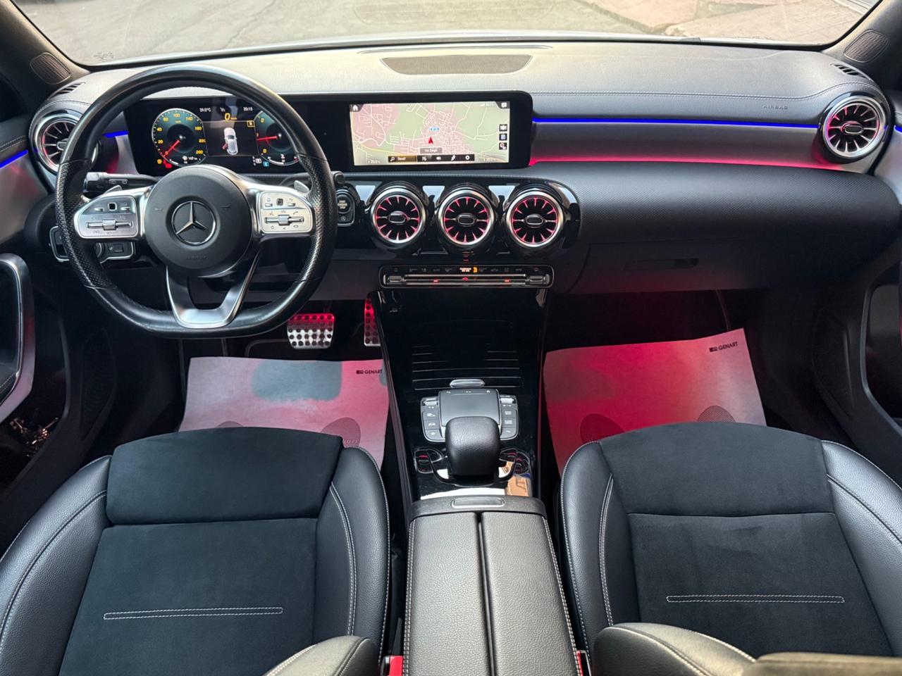 Mercedes-benz A 180 d Automatic Premium night edition
