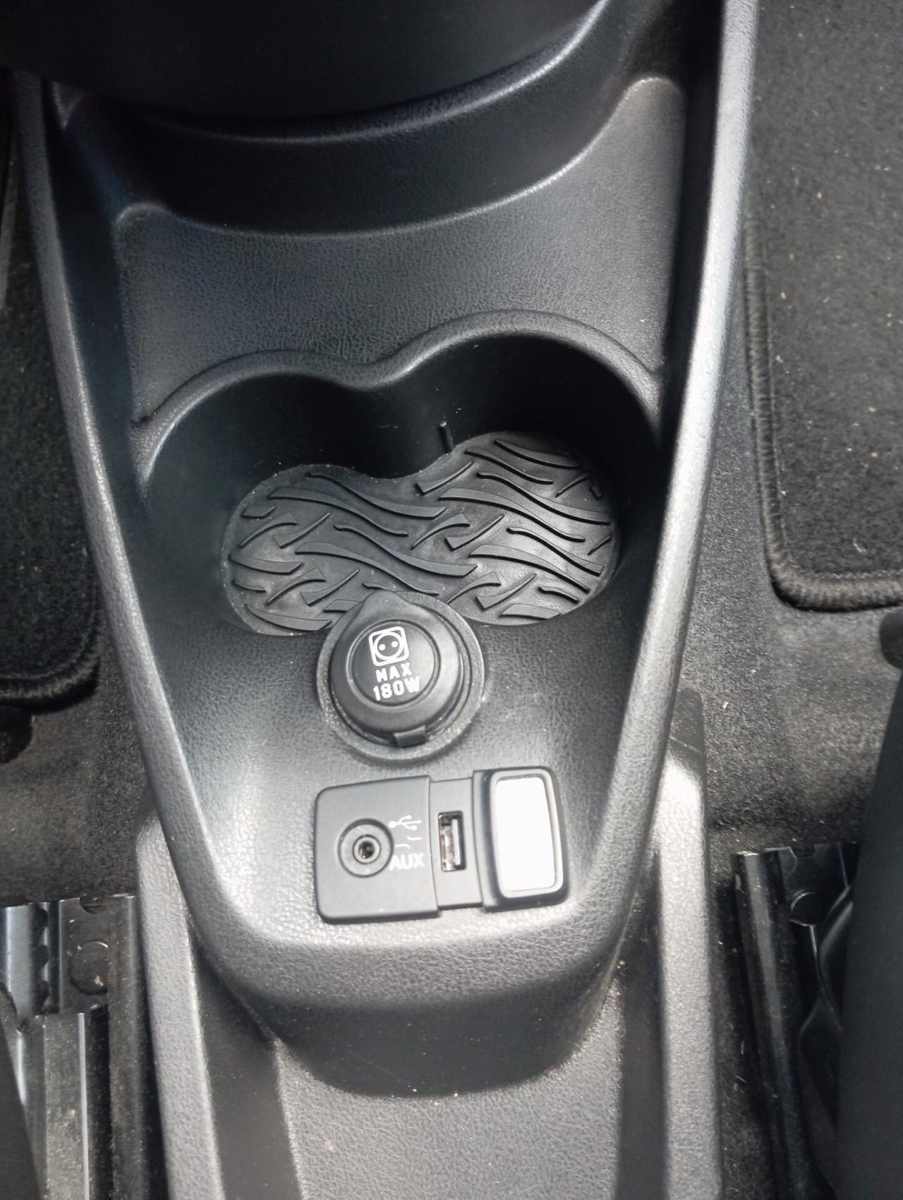 Lancia Ypsilon 1.2 69 CV 5 porte 30th Anniversary