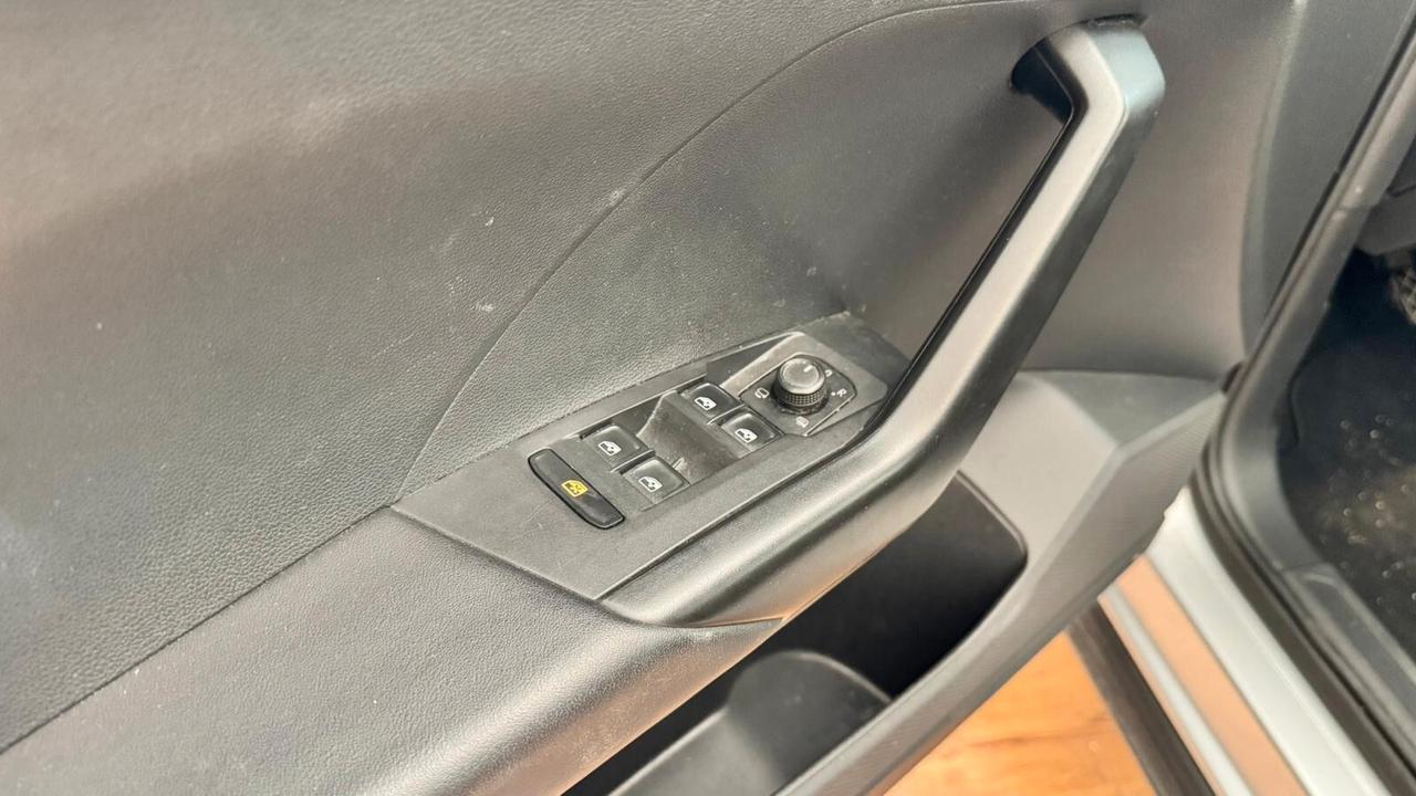 Volkswagen T-Cross 1.0 TSI Sport