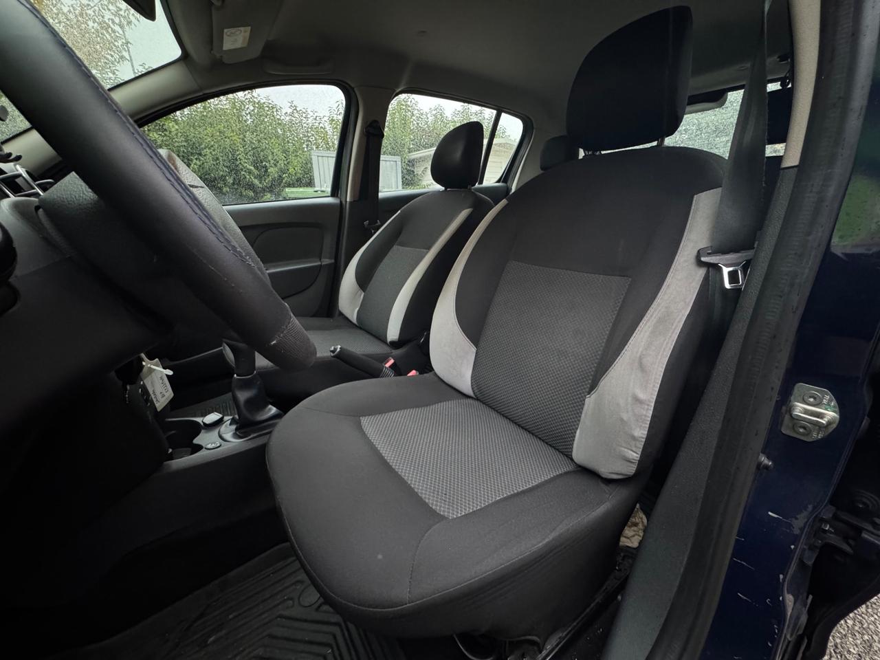 Dacia Sandero 1.2 GPL 75CV Neopatentati