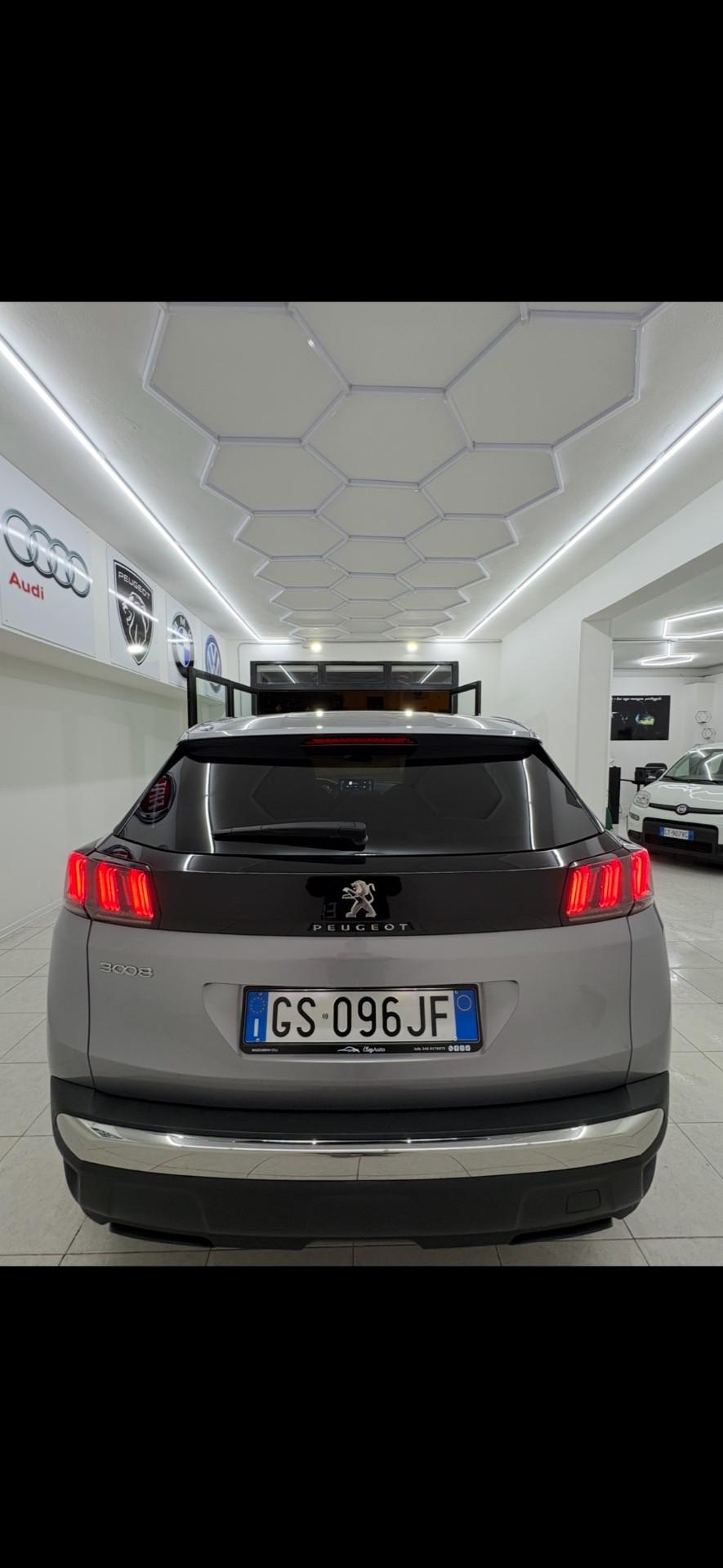 Peugeot 3008 BlueHDi 130 S&S Allure Pack