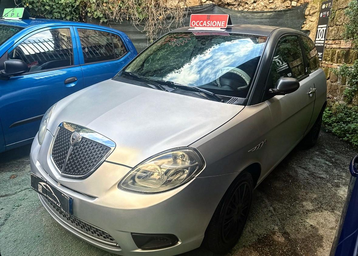 Lancia Ypsilon 1.2 Argento OCCASIONE