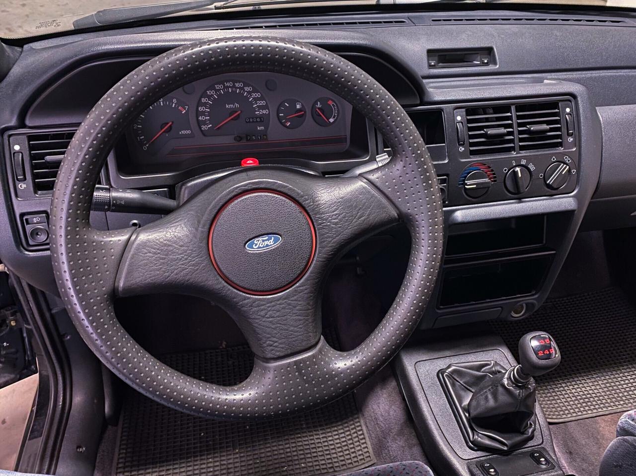 Ford Escort RS 2000 147cv