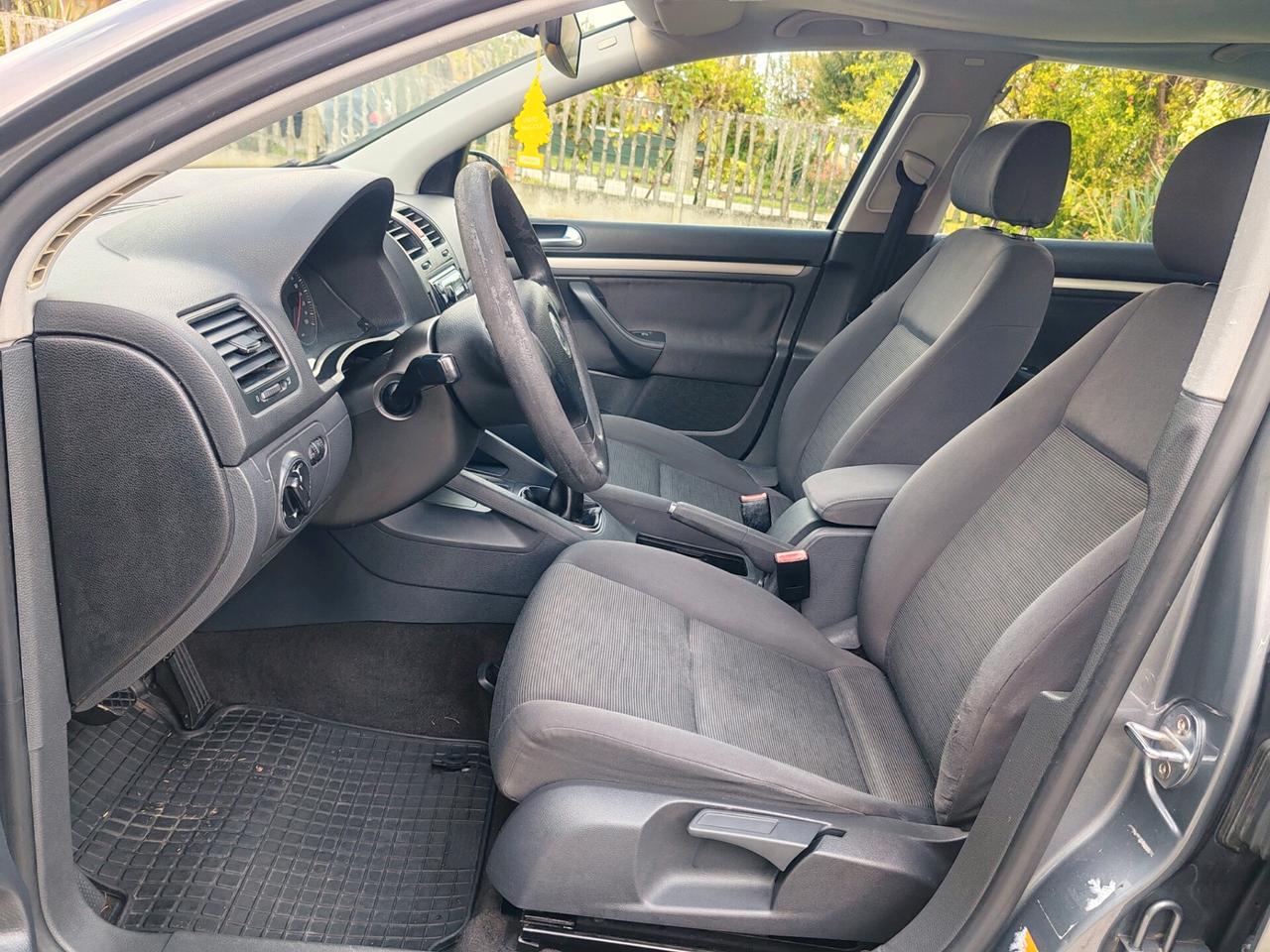 Volkswagen Golf 1.9 TDI 5p. Comfortline
