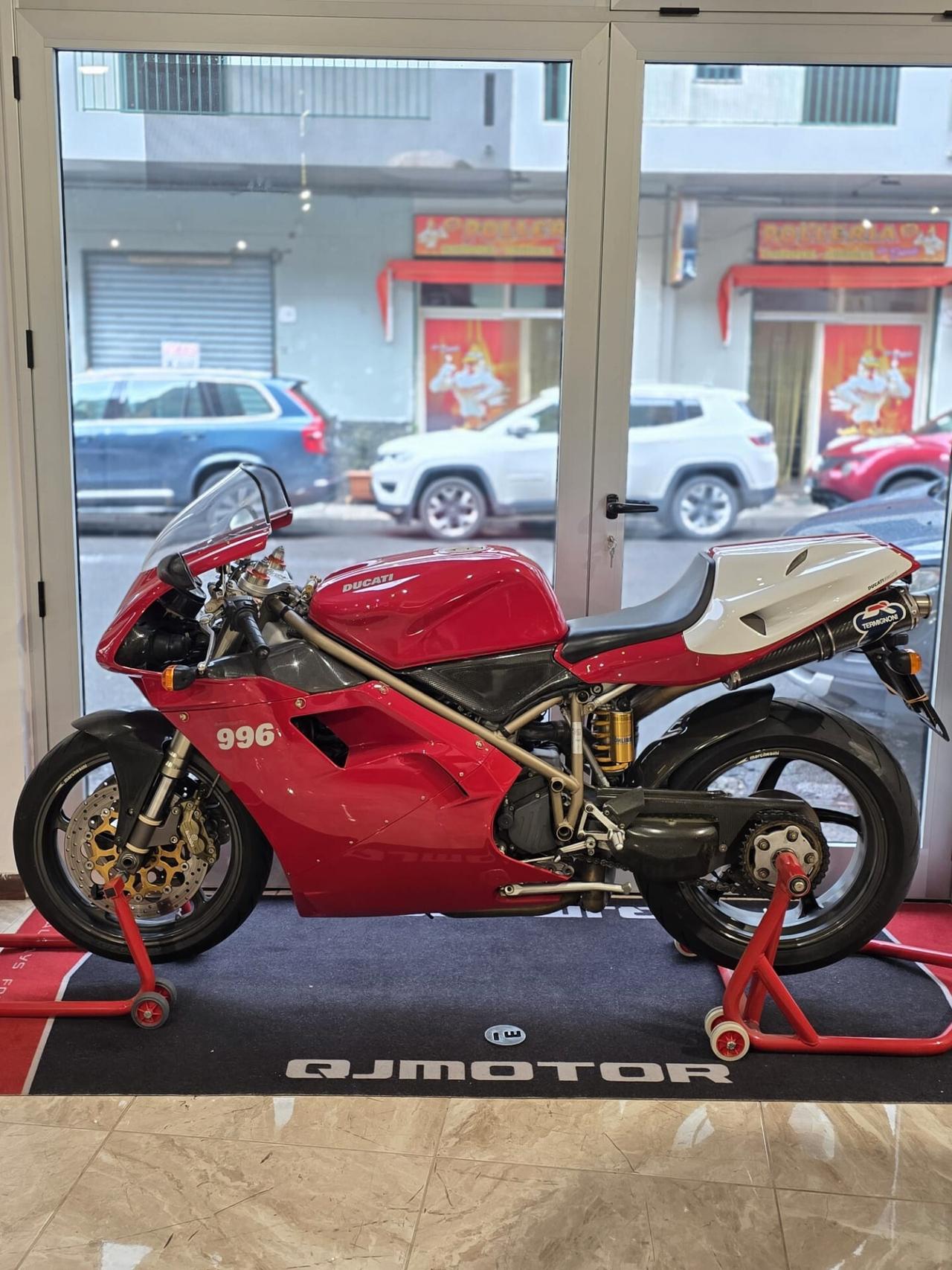 Ducati 996 S