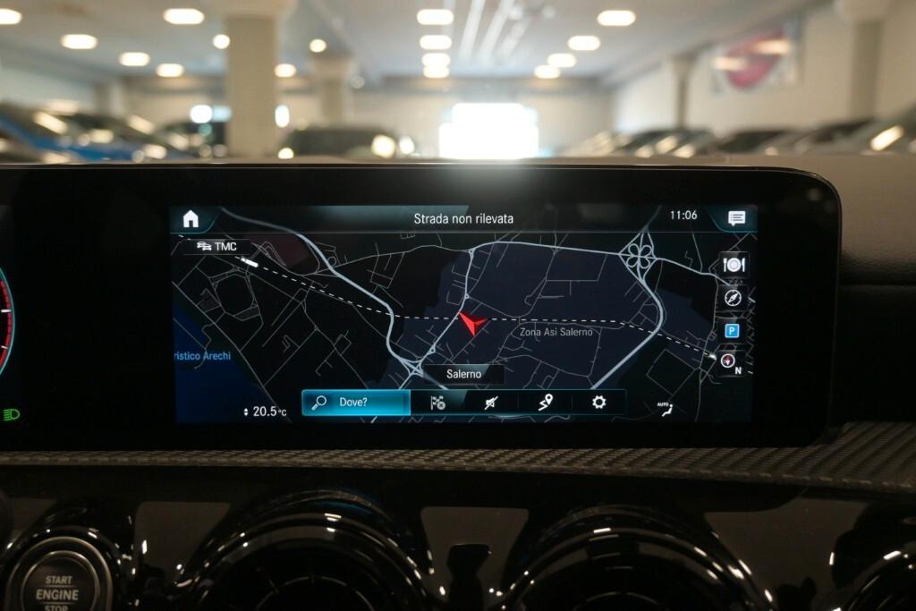 MERCEDES-BENZ A 180D 116CV AUTOMATIC BUSINESS SOLUTION ( TETTO PANORAMICO APR. - CRUISE - NAVI PREMIUM - MIRROR - PARK ASSIST - TELECAMERA POST. )