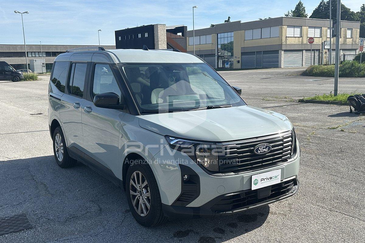 FORD Tourneo Courier 1.0 EcoBoost Titanium