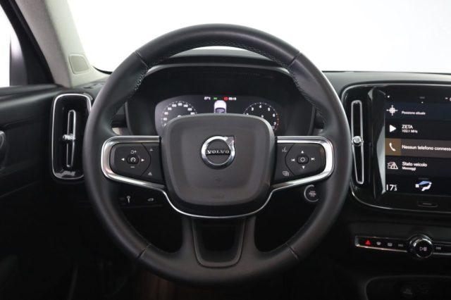 VOLVO XC40 XC40 T2 Geartronic Momentum Pro