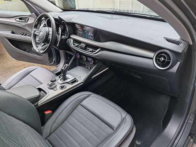 Alfa Romeo Stelvio 2.2d 190cv Sprint Q4 Navi+Palette al Vol.+Camera