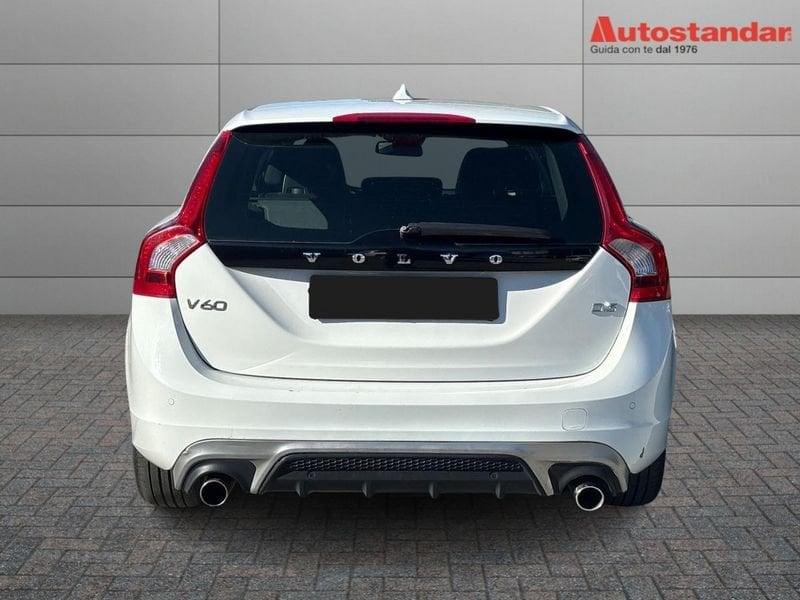 Volvo V60 (2010-2018) D3 Geartronic Momentum