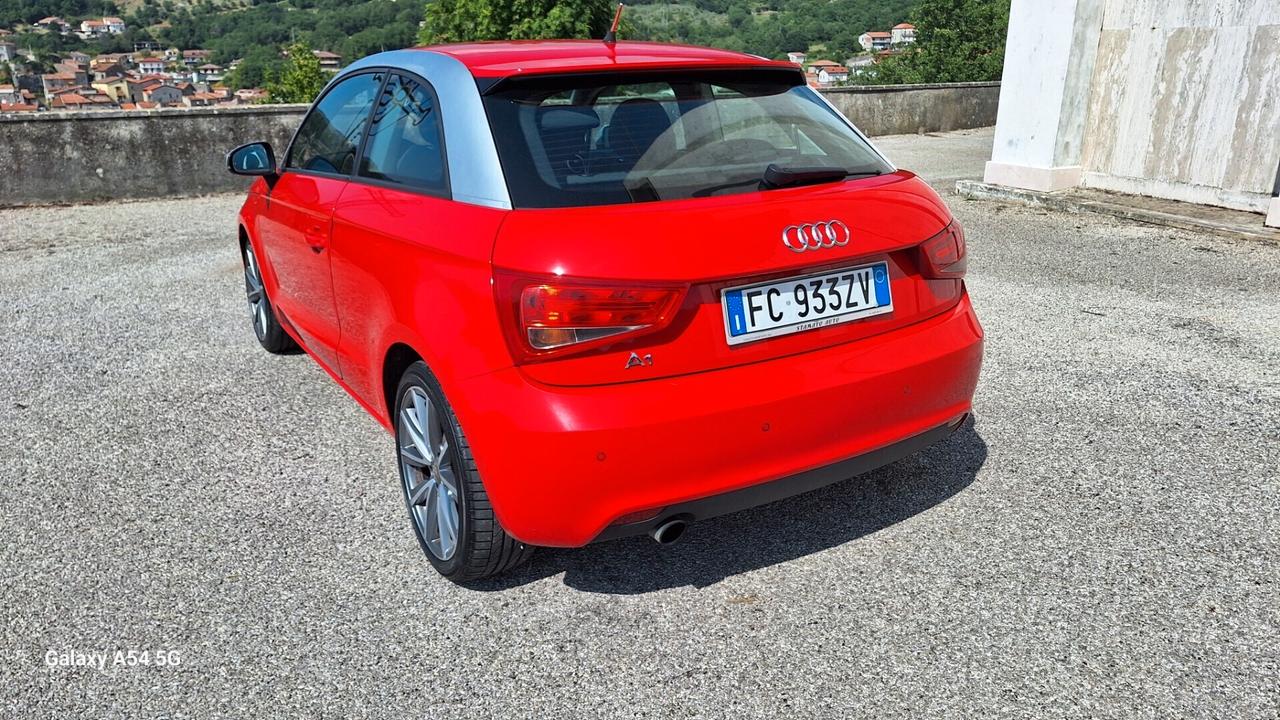 Audi A1 1.6 TDI 105 CV Attraction