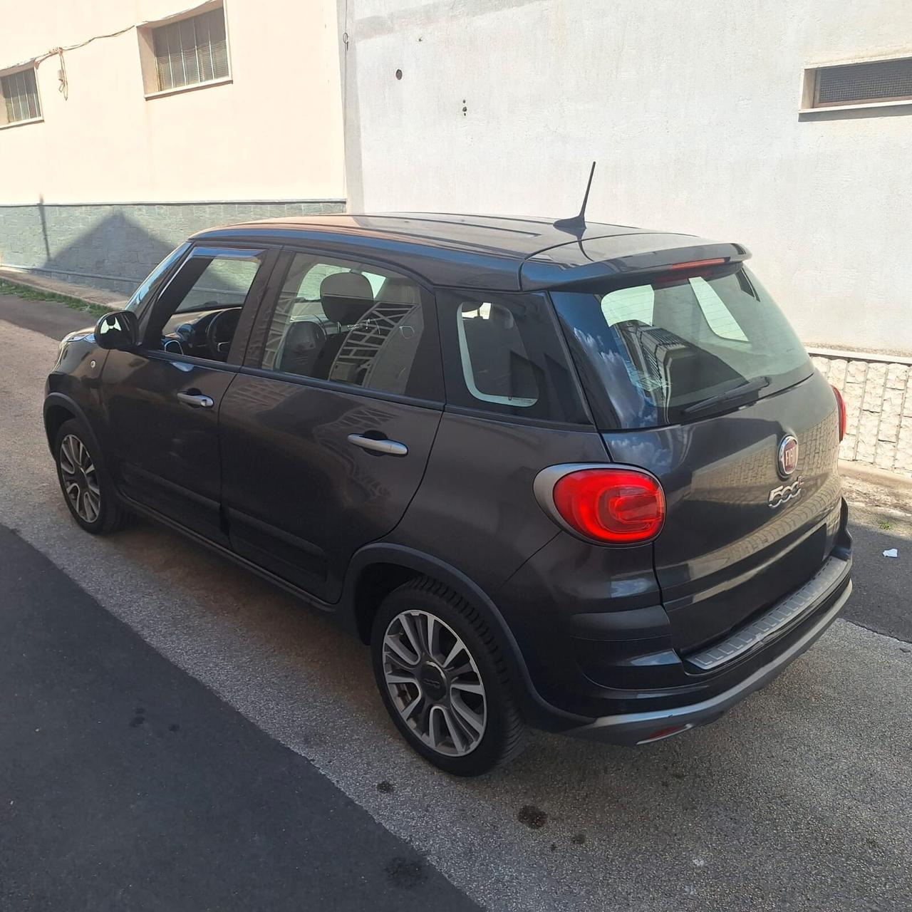 Fiat 500L 1.3 Multijet 95 CV Dualogic Cross