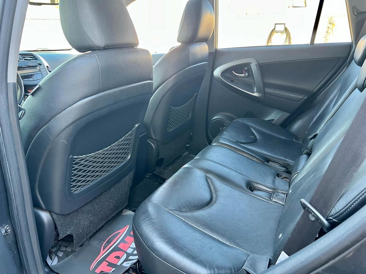 Toyota RAV 4 RAV4 2.2 D-4D 150 CV DPF Luxury