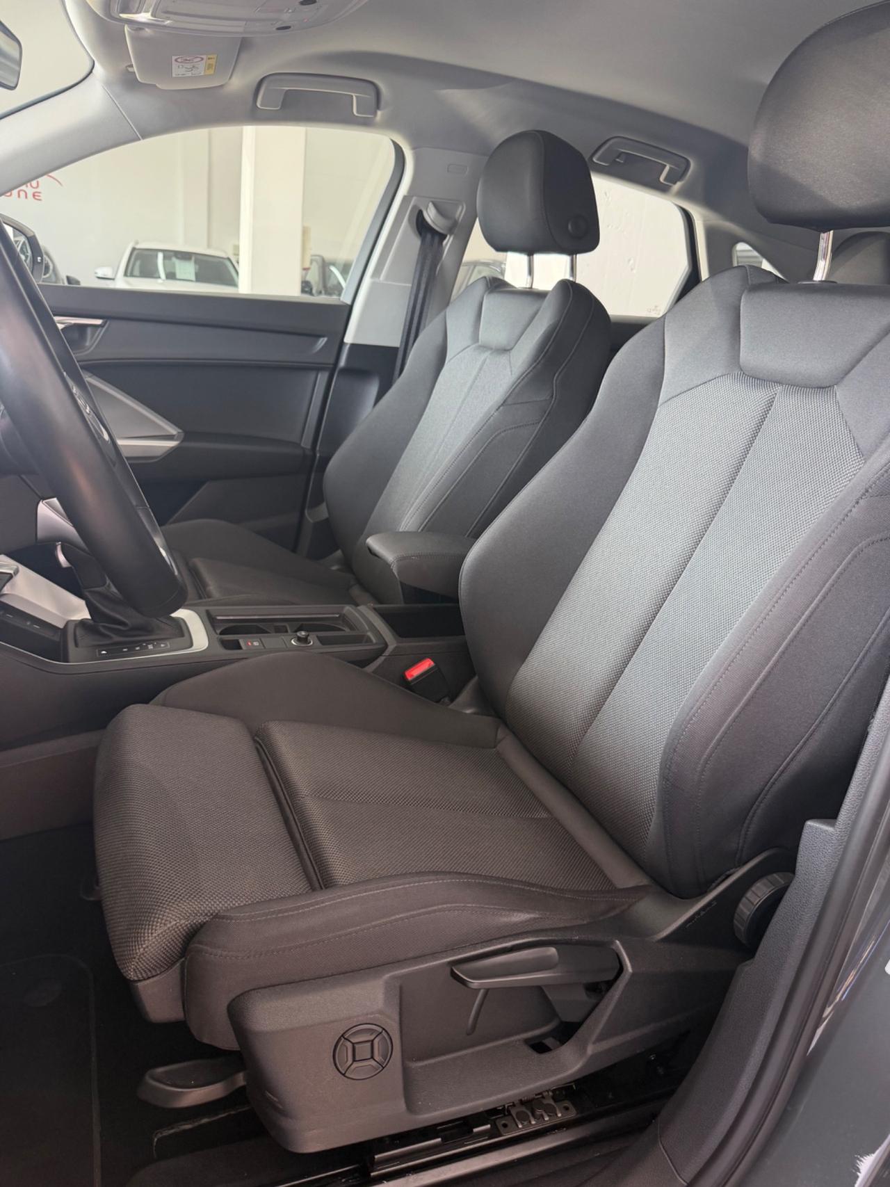 Audi Q3 2.0 150 cv SPORTBACK S line FINANZIABILE
