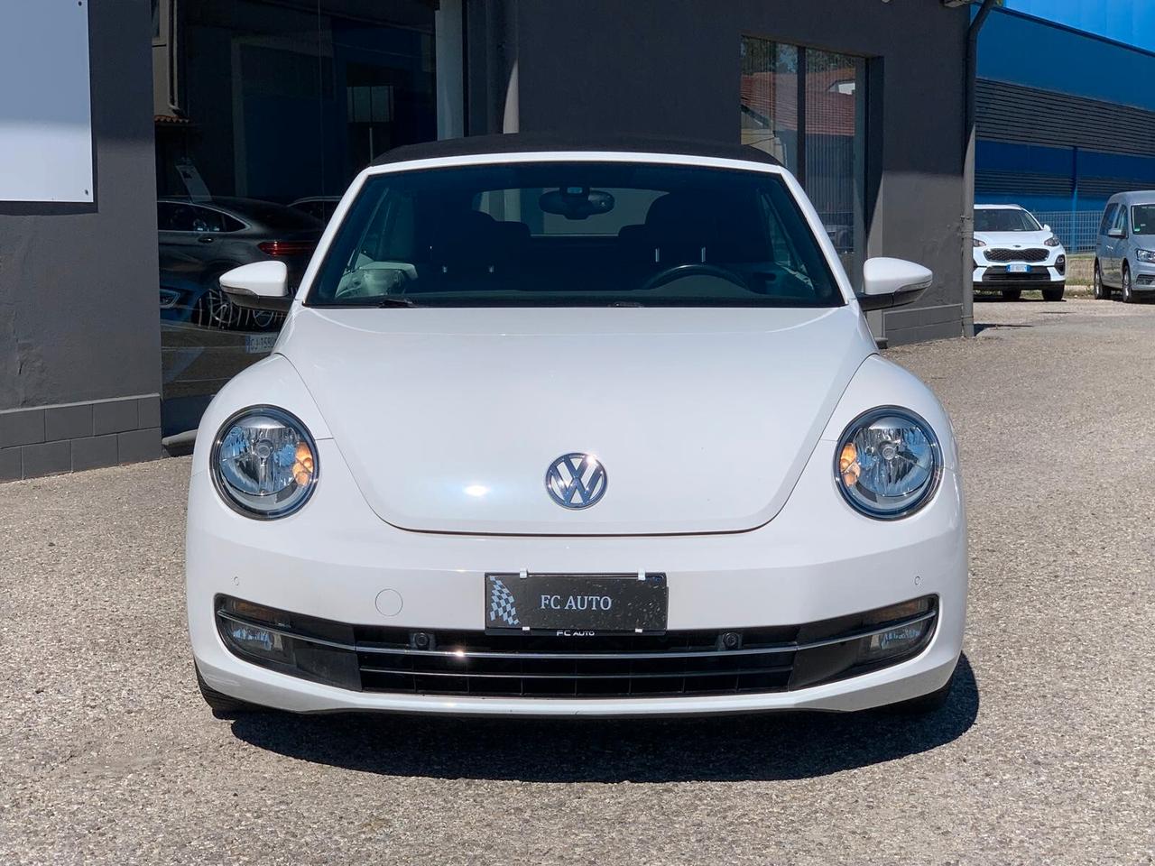 Volkswagen Maggiolino Cabrio 1.6 TDI Design
