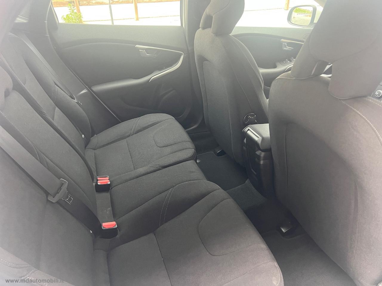 VOLVO V40 D2 eco Momentum SOLO KM.90000
