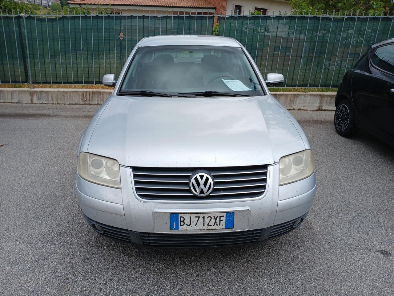 Volkswagen Passat 1.9 TDI 130CV BERLINA COMFORTLINE