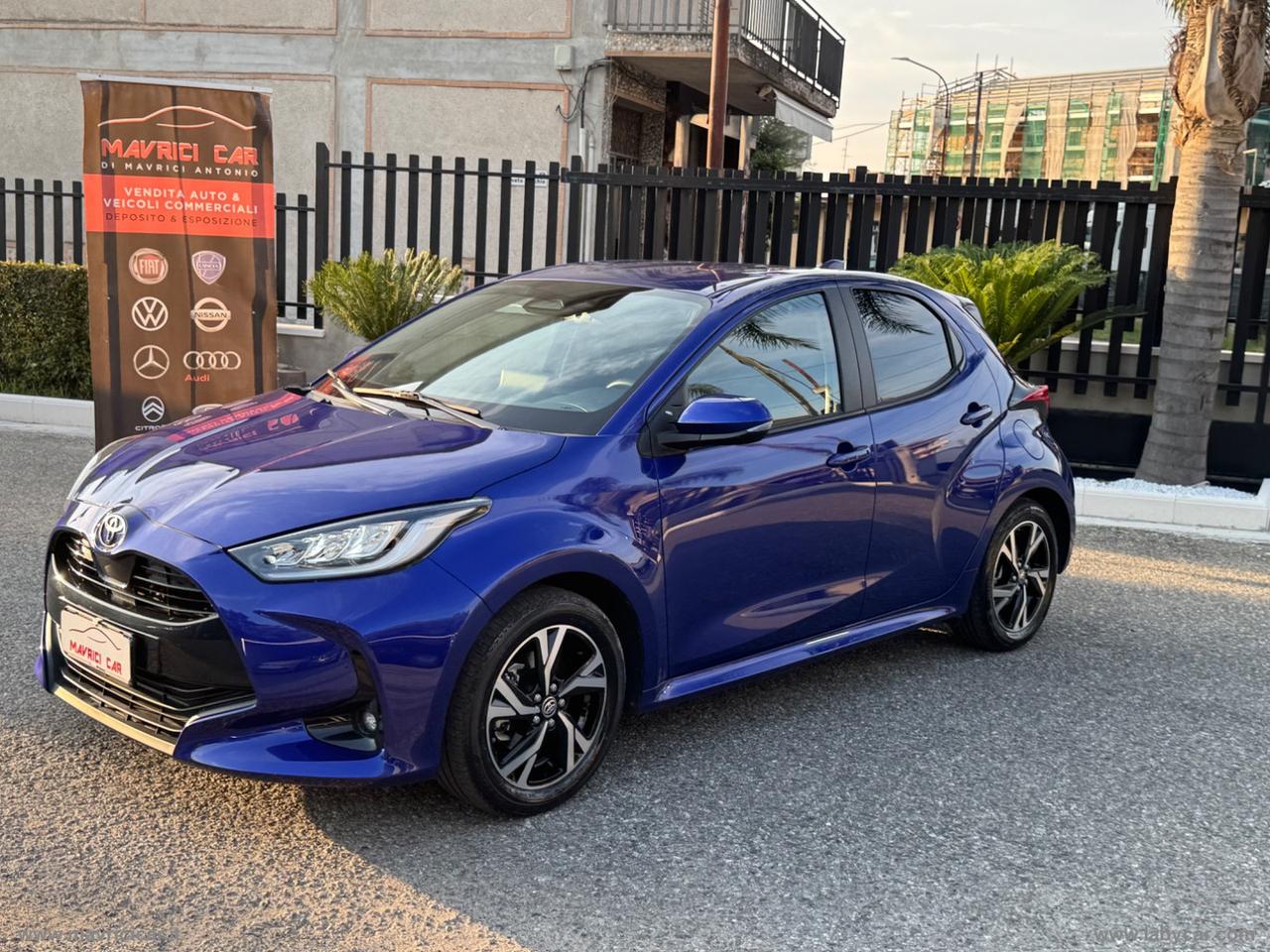 TOYOTA Yaris 1.5 Hybrid 5p. Trend