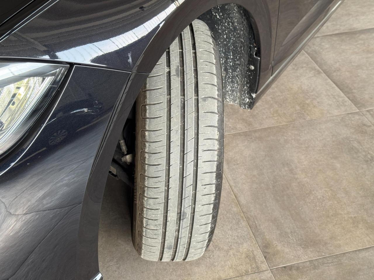 Volkswagen Polo 1.0 tsi Life 95cv dsg