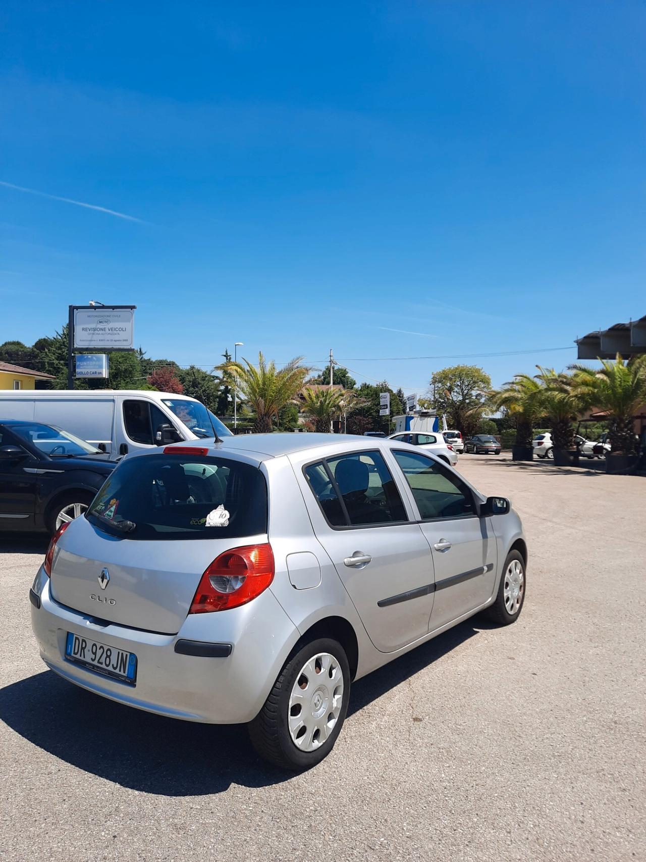 Renault Clio 1.5 dCi 70CV 5 porte UNICO. PRO