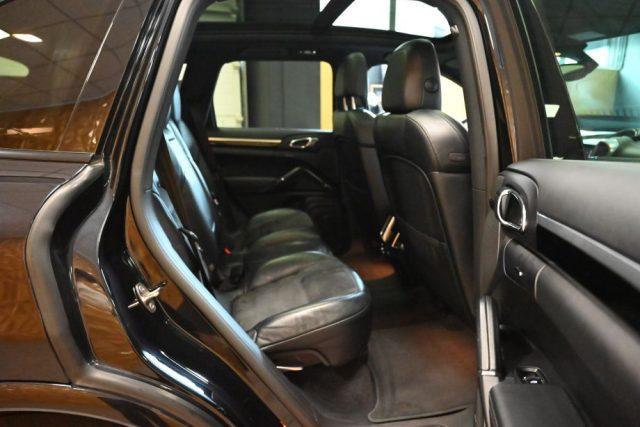 PORSCHE Cayenne 3.0 TDI V6 TIP.TET.21"PASM NAVI CHRONO SED.TURBO