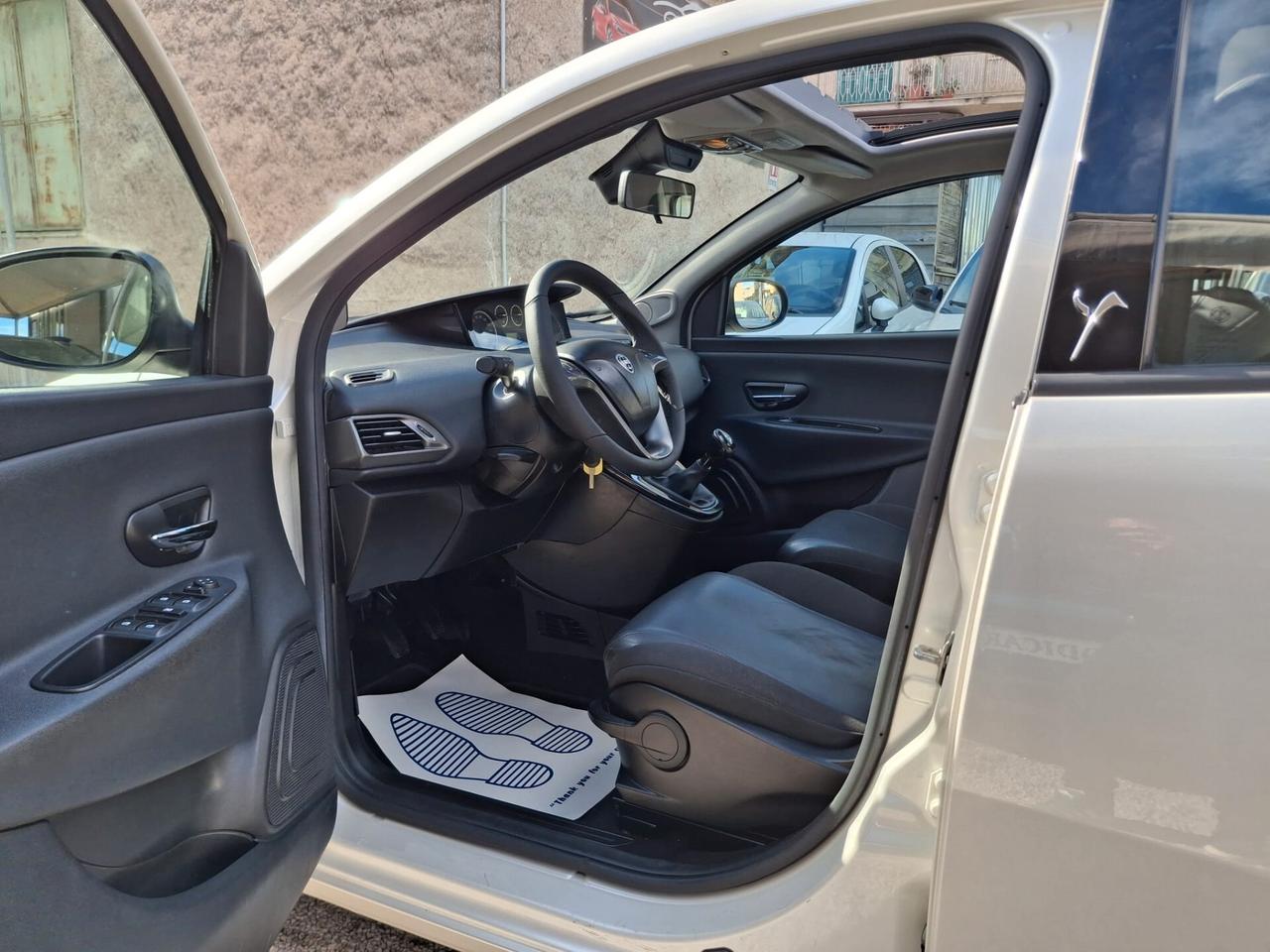 Lancia Ypsilon 1.3 MJT 16V 95 CV 5 porte S&S Platinum