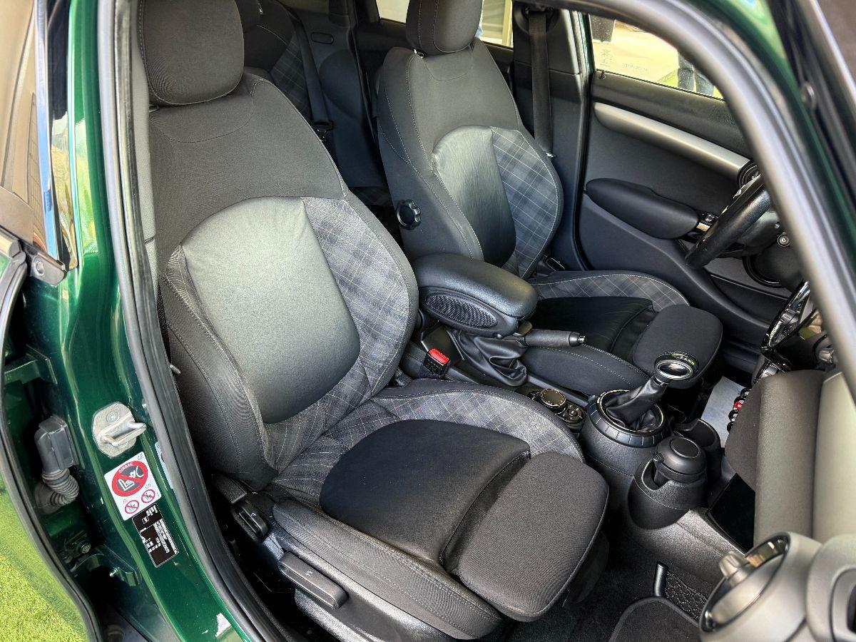 MINI - Mini 1.5 Cooper D 5p auto