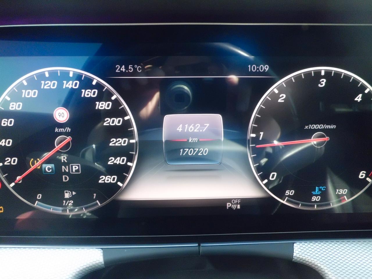 Mercedes-benz E 220 d Auto Premium Plus