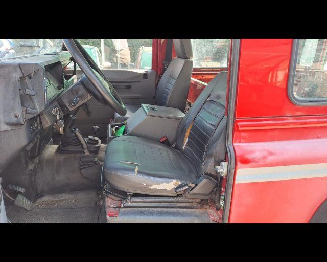 LAND ROVER Defender 90 2.5 tdi Hard Top