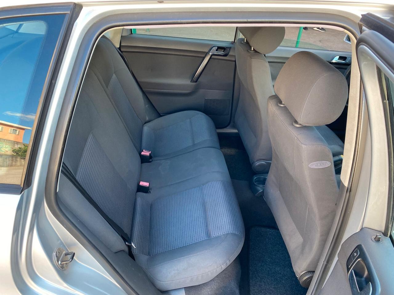 WV POLO 5 PORTE 1.4 TDI 75 CV. FULL. 2004