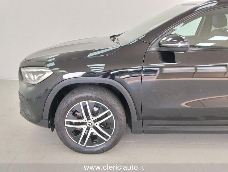 Mercedes-Benz GLA 200 d Automatic Premium