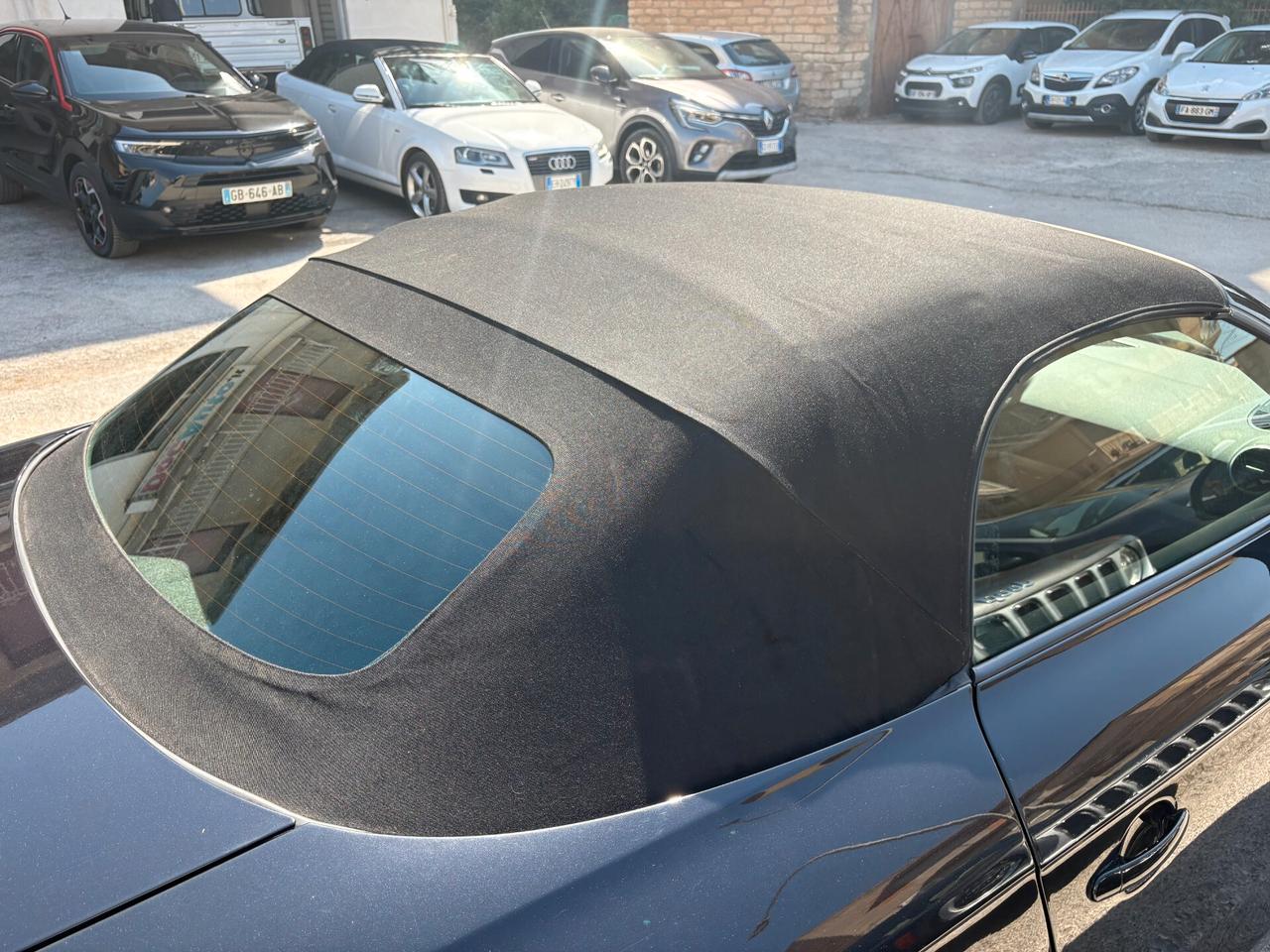 Audi TT Roadster 2.0 TFSI 200 CV S-LINE