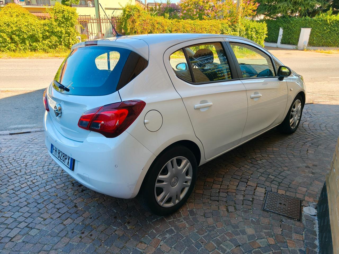 Opel Corsa 1.2 5 porte Innovation