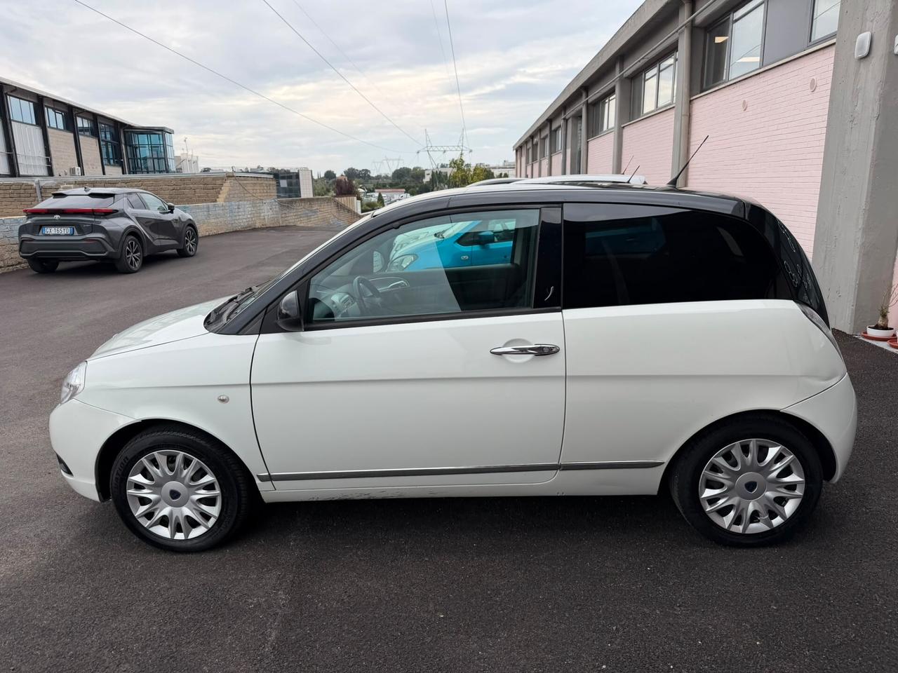 Lancia Ypsilon 1.2 GPL 60cv
