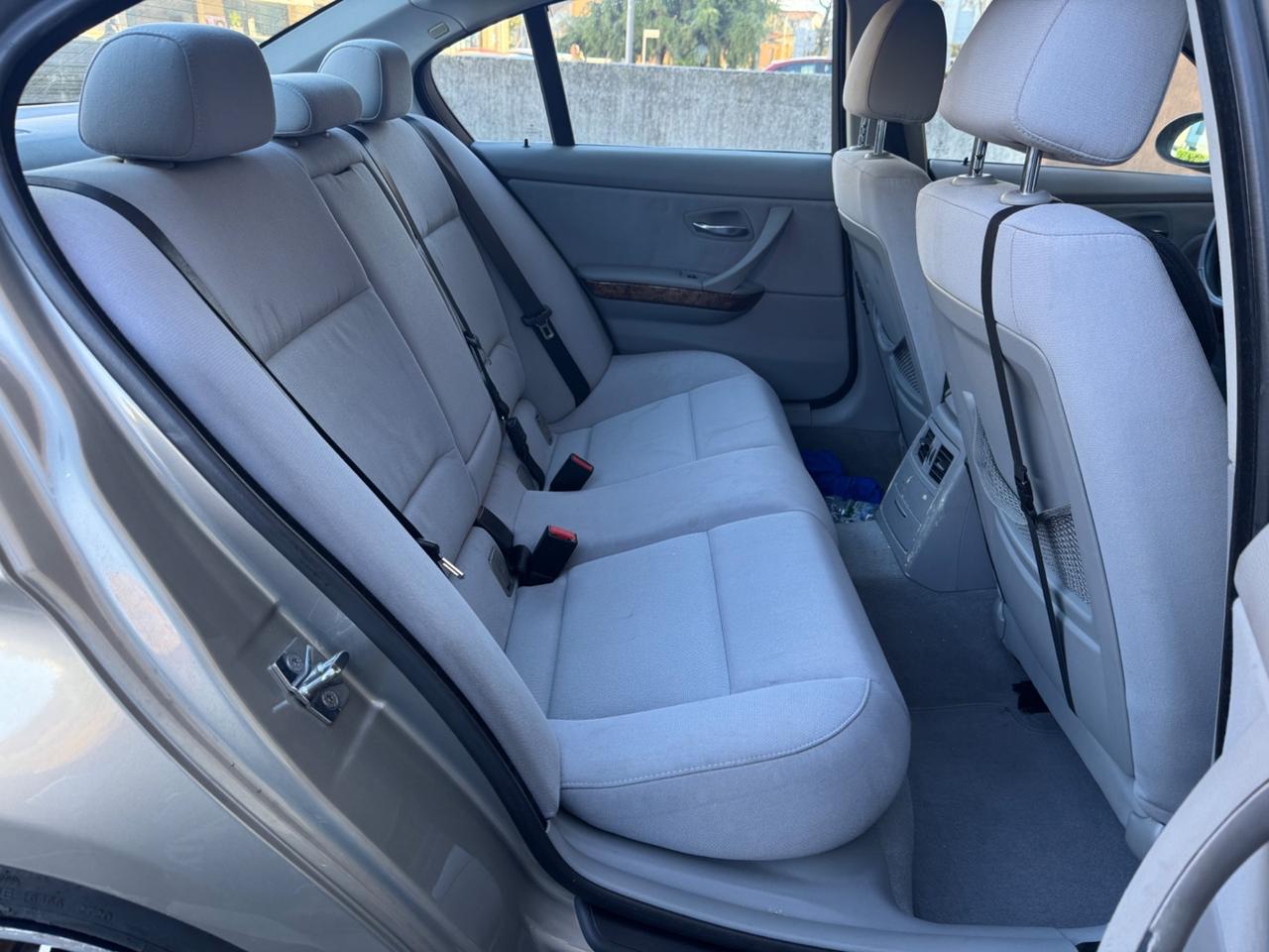 Bmw 325 325i cat Attiva 2008